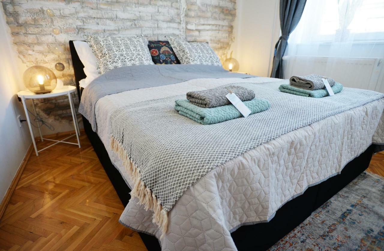 Villa Inda Rooms Eger Exteriör bild